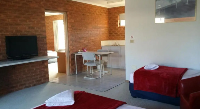 Семейный номер Standard Bridge Motor Inn Tocumwal