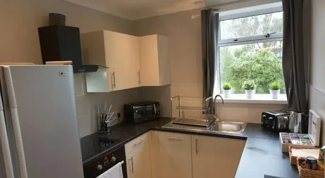 First Sighthill Villa, Buchen Sie Villa Hotels in Edinburgh mit Parkplatz, Parkplätze