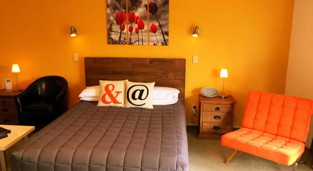 Двухместная студия с балконом Rotorua Coachman Spa Motel