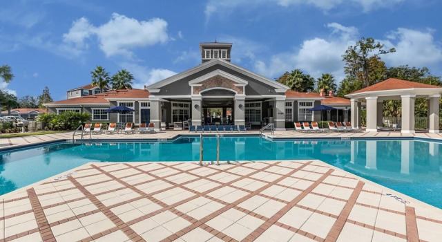 NUOVO - Near Disney Kissimmee, Book Hotel Hoteller i Four Corners med pool, Swimmingpool