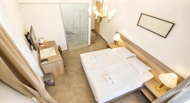 Номер Comfort OH Apartments & Rooms