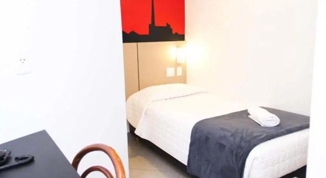 Одноместный номер Standard Minuano Hotel Express próx Orla Lago Guaíba, Mercado Público, 300m Rodoviária