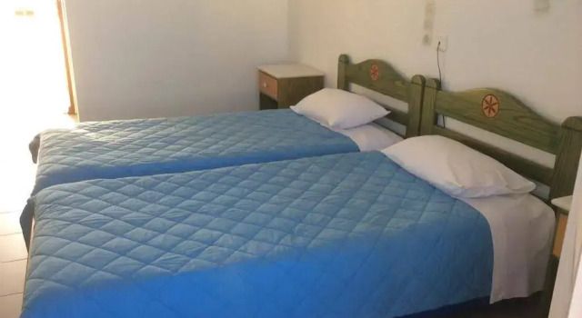 Archipelagos Studios, Prenota Hotel Hotel a Paro con parcheggio, Parcheggio