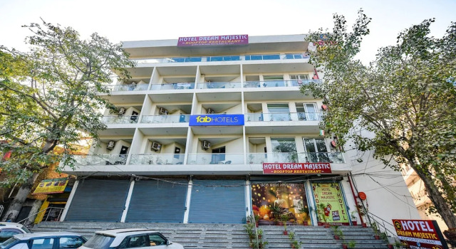 FabHotel HC Dream Majestic, Rezerwuj Hotel Mohali Punjab