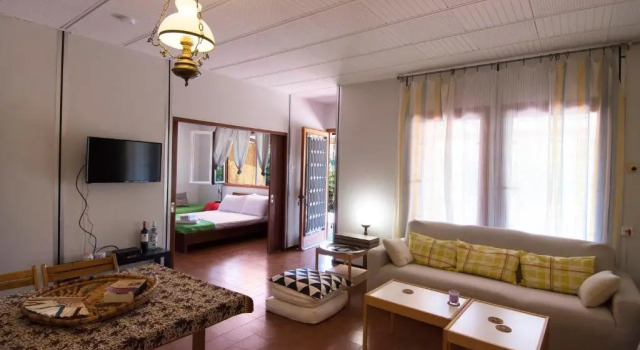 Коттедж с 4 комнатами THE BOUCAMVIGLIA BEACH HOUSE