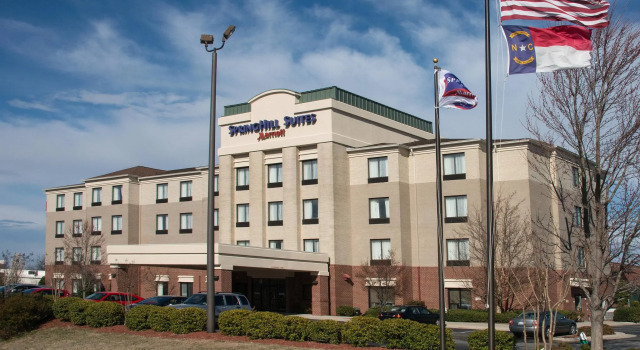 SpringHill Suites by Marriott Greensboro, Забронировать Отель Гринсборо Северная Каролина