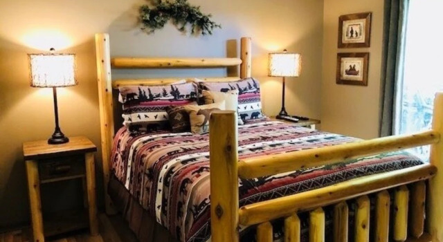 Wandering Bear Lodge by RedAwning, Забронировать Отель Севьервилл Great Smoky Mountains National Park