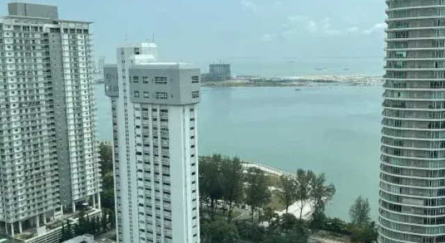 Oceanfront Charm 2BR GurneyDrive#SeaviewGeorgetown, Prenota Hotel George Town Penang