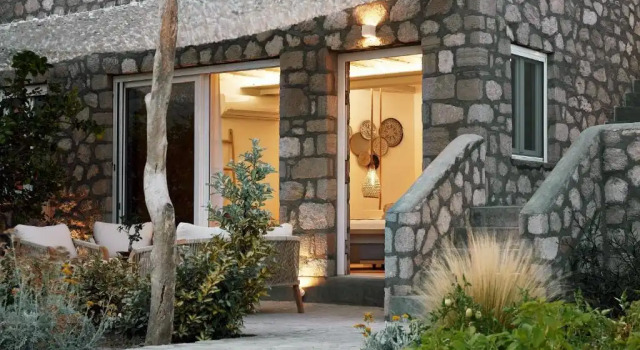 Nirome Luxury Suites, Prenota Residence Hotel a Milo con parcheggio, Parcheggio