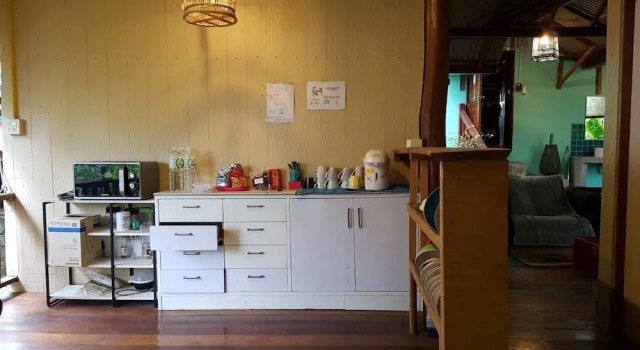 Кровать в общем номере (мужской номер) Fundee House Hostel
