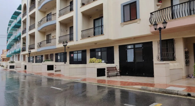 Comfortable Apartment Very Close To Ghadira Bay