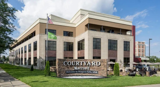 Номер Standard Courtyard by Marriott Niagara Falls, USA