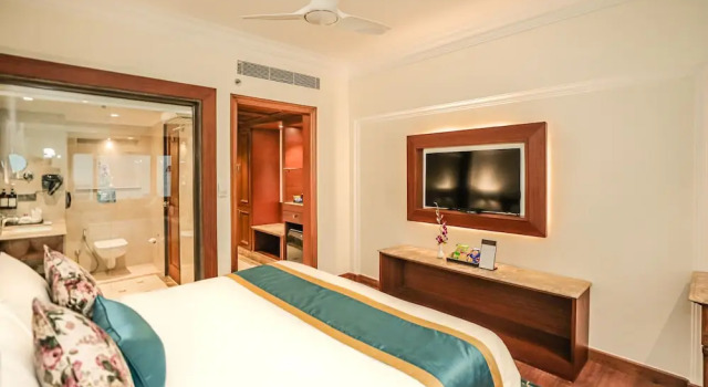 Номер Executive Regenta Central Lucknow by Royal Orchid Hotels Limited