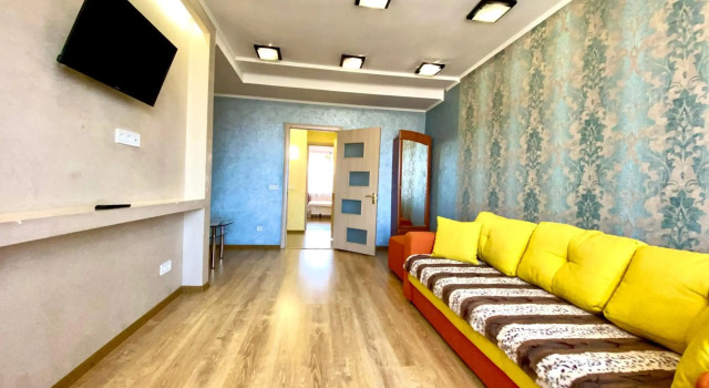 ApartPoltava Светлые и просторные 2-комнатные апартаменты в самом центре Полтавы, Prenota Appartamento Poltava Poltava