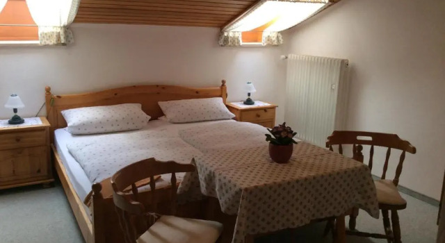 Gästehaus Lechner, Book Hotel Schleching Chiemgau