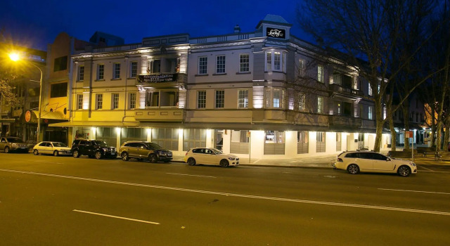 The Lucky Hotel, Забронировать Отель Ньюкастл Новый Южный Уэльс