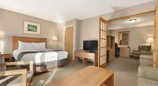 Двухместный номер Standard Days Inn & Suites by Wyndham Thunder Bay
