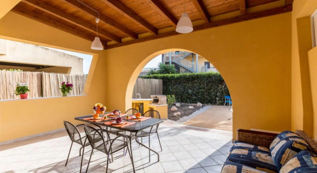 ERMES - Piano Terra - 100m dal mare, Book Hotel Hotels in Sicily with Parking, Parking
