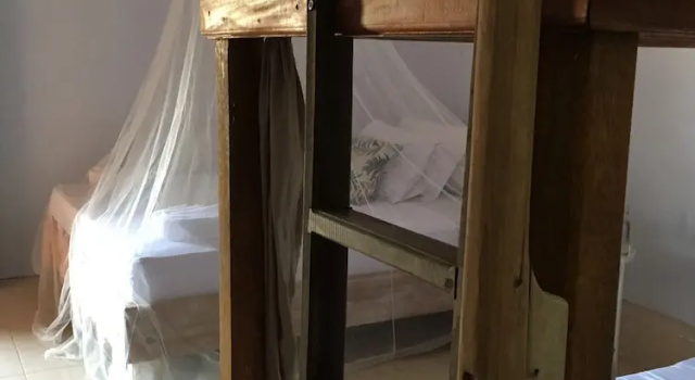 Четырёхместный семейный номер Standard Bajo Sunset Hostel