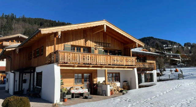 FeWo Mühlau - Oberau/Berchtesgaden, Varaa Hotelli Hotellit Baijeri pysäköinnillä, Pysäköinti