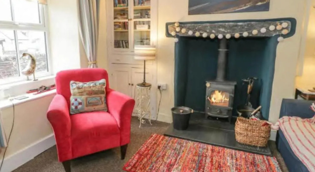 2 Bed Cottage Sleeps 4 - Pets Ok - Private Garden, Забронировать Дом для отпуска Виллы Сноудония, Вилла