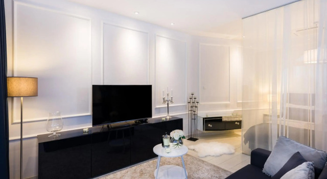Luxury Studio Arc