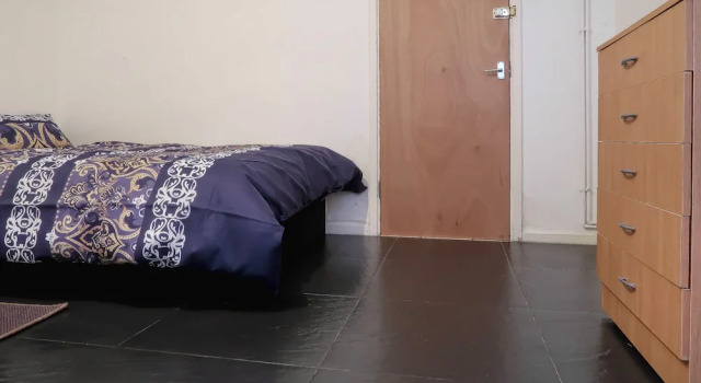 Teviot Street - Deluxe Double Room