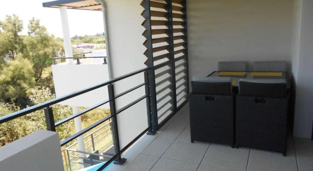 Appartement Le Grau-du-Roi, 2 pièces, 4 personnes - FR-1-250-185, Rezerwuj Apartament Hotele w Camargue z parkingiem, Parking
