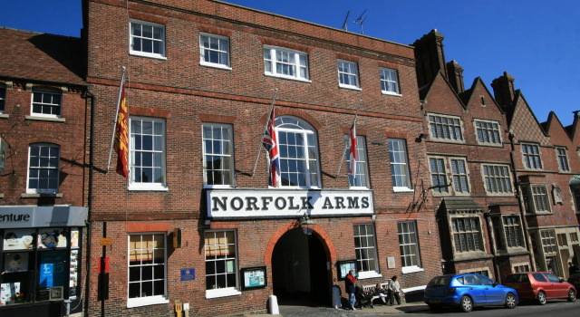 Norfolk Arms Hotel - Arundel, Забронировать Отель Отели Исторического графства Суссекса с завтраком, Завтраки