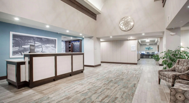 Четырёхместный номер Standard Hampton Inn Rochester Penfield, Ny