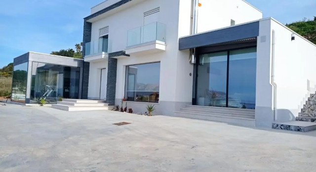 VILLA Terrazza sul mare, Book Villa Hotels in Sicily with Parking, Parking