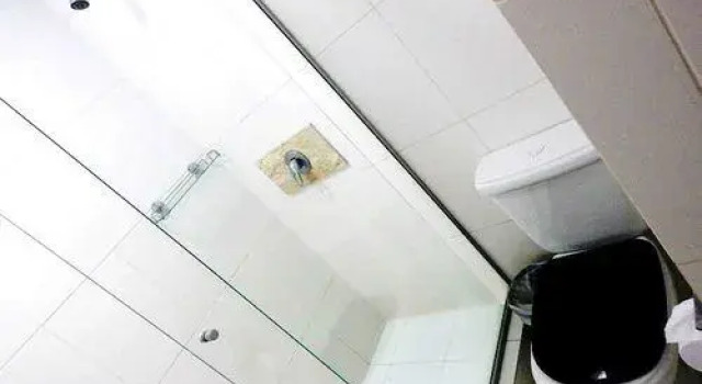 Apartamento no Residencial KnorrVille, Забронировать Апартаменты/квартира Отели Грамаду с бассейном, рядом с Крытая улица, Бассейн