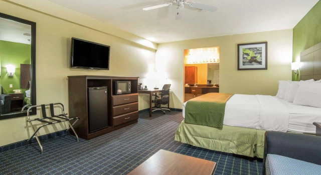 Двухместный номер Standard Quality Inn Needles