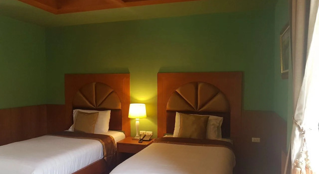 Maya Resort Hotel, Varaa Lomakeskus Hotellit North-Eastern Thailand pysäköinnillä, Pysäköinti