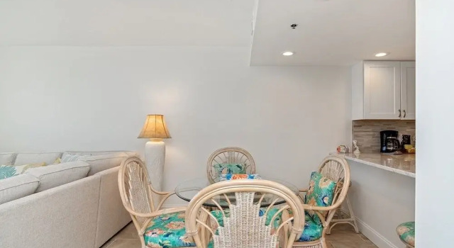 One Seagrove Place Unit 604 2 Bedroom Condo by Redawning, Varaa Huoneisto Santa Rosa Beach Emerald Coast