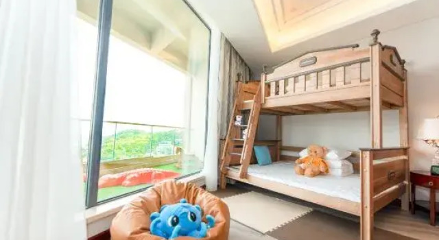 Семейный люкс New Century Resort Wenzhou Golden Coast