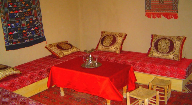 Auberge Africa, Rezervovat Hostel Hotely v Meknes-Tafilalet s parkováním, Parkování