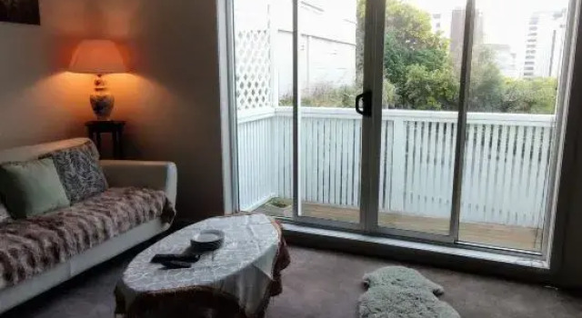 Bolton Executive Residence, Забронировать Отель Отели Веллингтона с парковкой, рядом с New Zealand Ministry of Social Development, Парковка