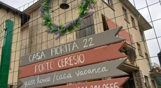 An Oasi for Traveller Close to the Lake and Lugano, Забронировать Отель Порто-Черезио Озеро Лугано