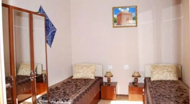 Hotel Varakhsha