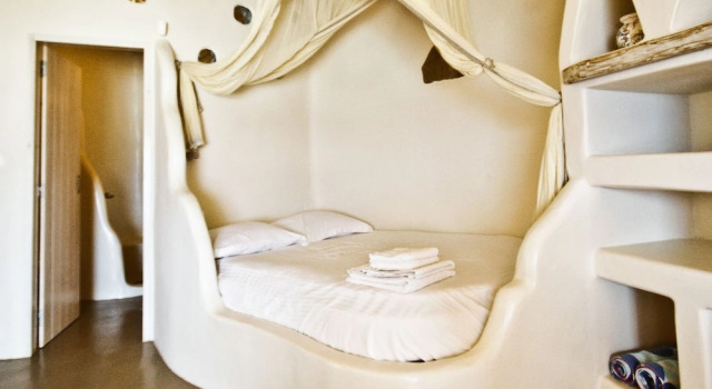 Panigirakis Castle, Забронировать Отель Бизнес-отели Миконоса, рядом с Meletopoulou Public Garden, 4* 5*