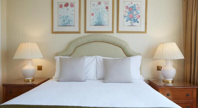 Апартаменты Luxury с 3 комнатами Cheval Thorney Court at Hyde Park