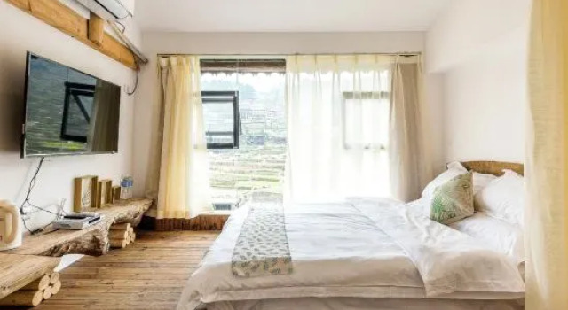 Люкс Deluxe Butterfly Mom Idyllic View Guesthouse