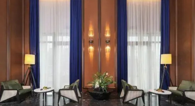 Leshan City Central District Fengdu Hotel, Varaa Hotelli Hotellit Sichuan pysäköinnillä, Pysäköinti