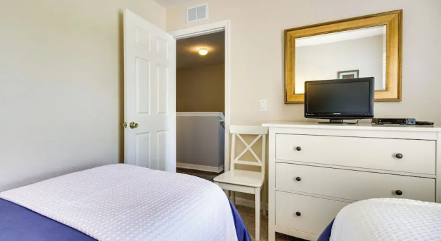 Апартаменты с 4 комнатами 9 Mi to Disney: Resort Townhome w/ Private Patio