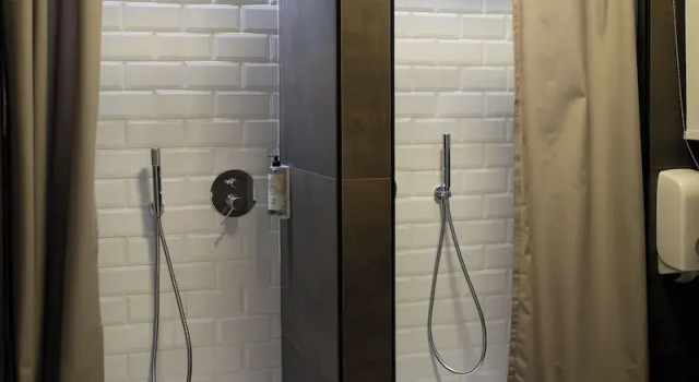 Кровать в общем номере (женский номер) Hostelò - Luxury Hostel