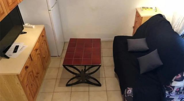 Maison Port Leucate, 3 pièces, 6 personnes - FR-1-81-101, Book Hotel Hoteller i Corbières med parkering, Parkering