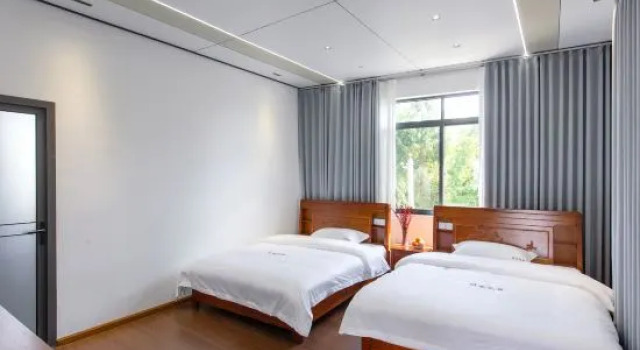 Люкс Tongle Mountain View Wenlan Residence Courtyard