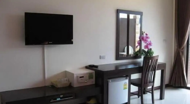 Семейный номер Standard с видом на бассейн Palm Sweet Resort