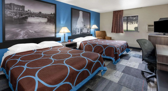 Четырёхместный номер Standard Super 8 by Wyndham Spokane Valley